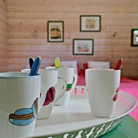 לינה וארוחת בוקר La Longere Deauville 3*